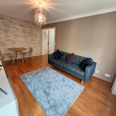 Bel Appartement 2 Pieces, Sortie De Metro Ligne 8 Charenton-le-Pont Dış mekan fotoğraf