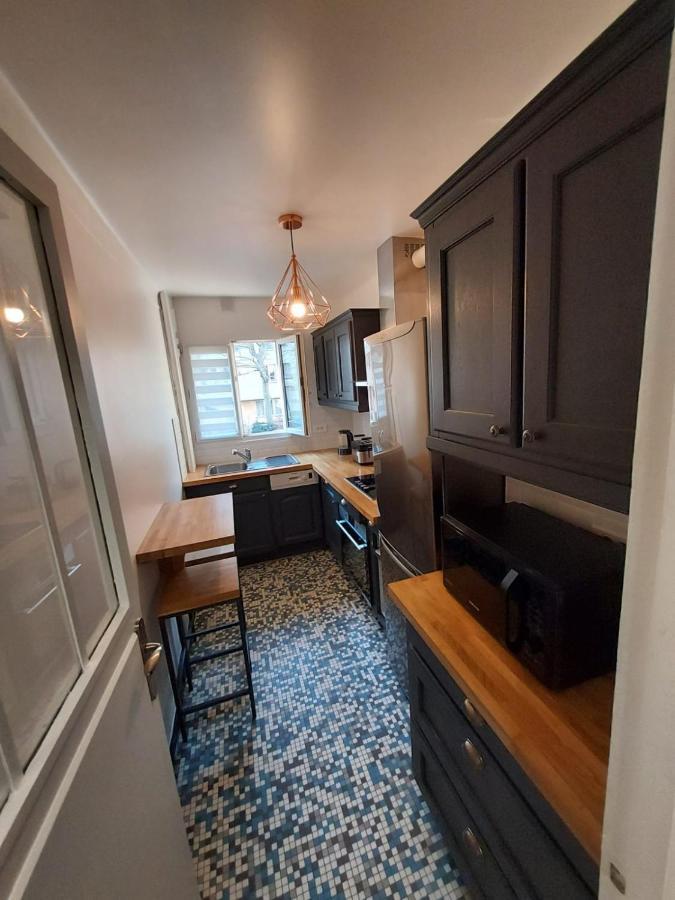 Bel Appartement 2 Pieces, Sortie De Metro Ligne 8 Charenton-le-Pont Dış mekan fotoğraf